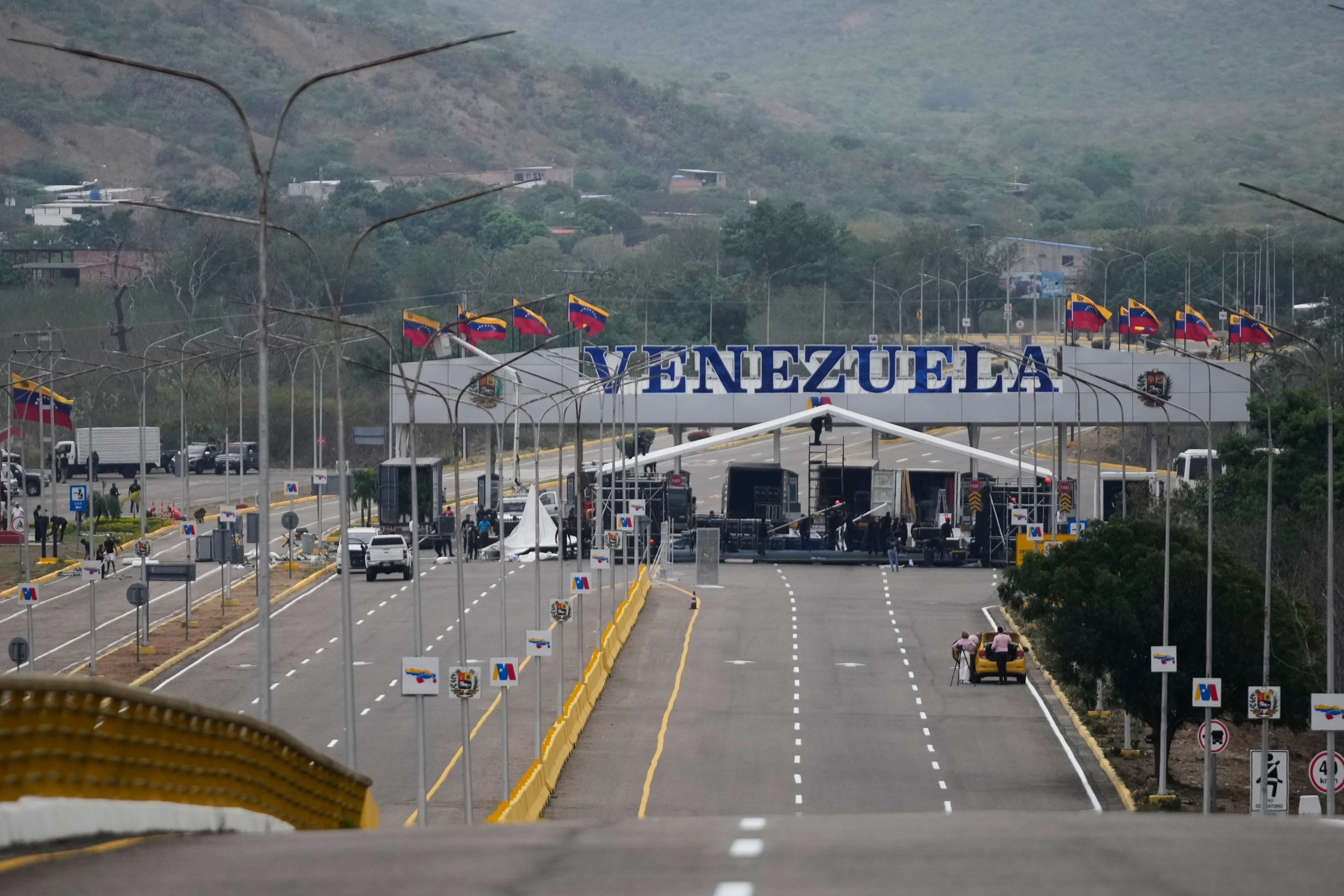 Venezuela and Colombia Cancel Presidential Border Meeting Citing ‘Force Majeure’