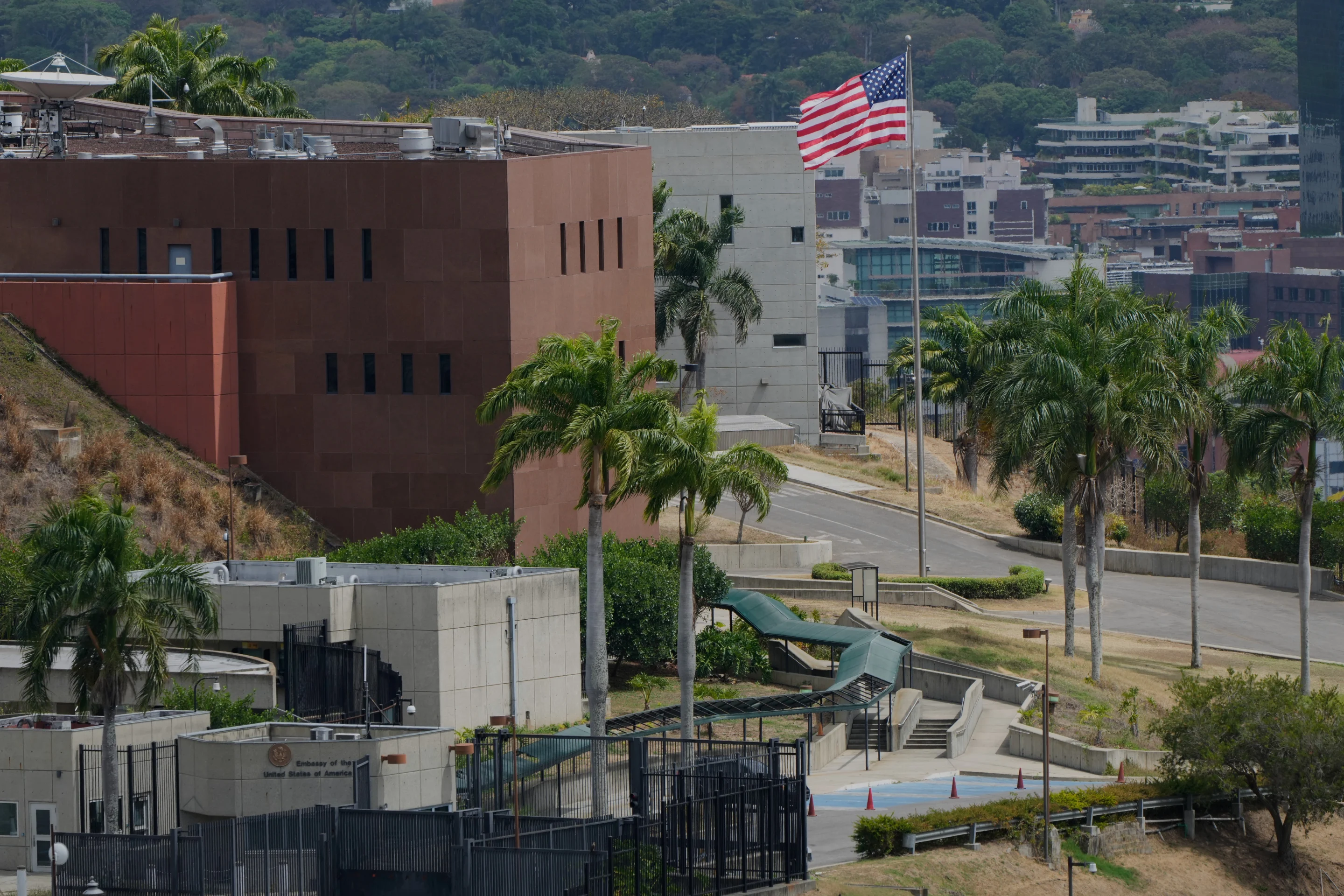 US Flag Raised at Caracas Embassy After Seven Years, Signaling Shift in US–Venezuela Relations