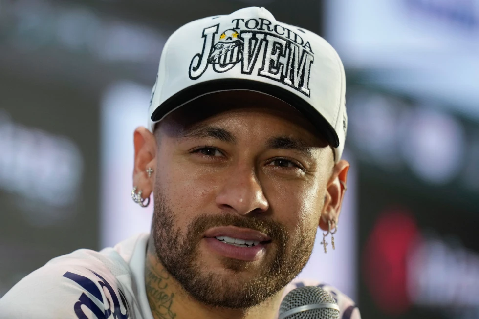 Neymar’s World Cup Hopes in Doubt After Quiet Santos Performance Ahead of Brazil Squad Announcement