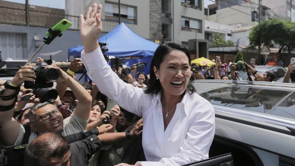 Peru Confirms Fujimori-Sánchez Runoff Vote