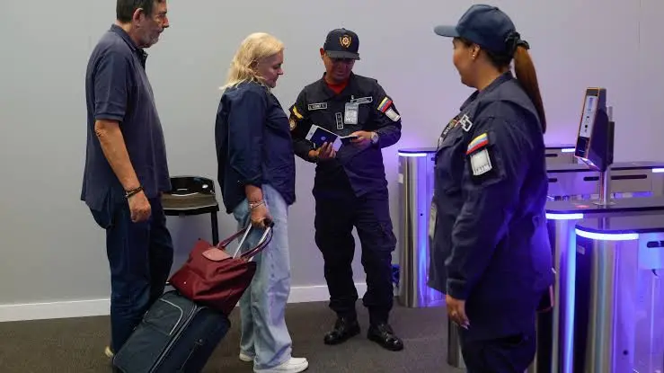Venezuela’s Main Airport Resumes Flights After Deadly Earthquakes Damage Facilities